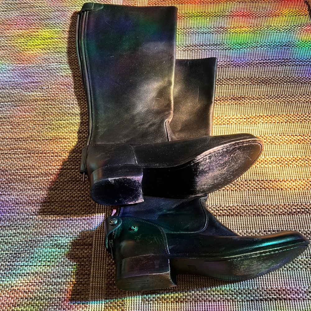 Black leather Frye riding boots size 9
